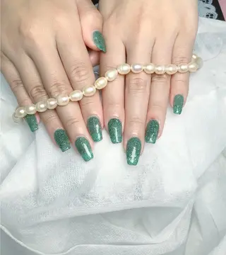 ネイル pink ladyサロン所属・べ にのネイルデザイン