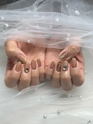 ネイル KARI ネイルサロンのネイルデザイン