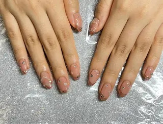 ネイル VIERU 🌈🎀💖のネイルデザイン