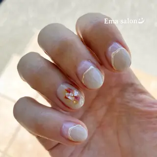 ネイル Ema salon satomiのネイルデザイン