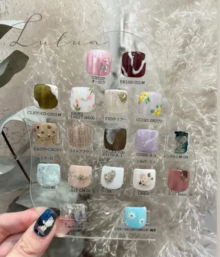 ネイル Lulua Hitomiのネイルデザイン