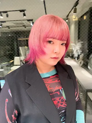ミディアム GO TODAY SHAiRE SALON 原宿本店所属・REINA/ブリーチ /ハイトーン/原宿のヘアスタイル