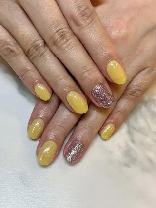 ネイル 渡邉 真衣のネイルデザイン