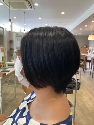 ショート 大島 瑞穂　ビズヘアーのマツエク・マツパデザイン