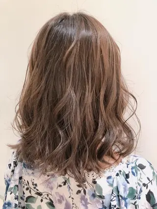 ミディアム カラー ✳︎SERA✳︎ 平日のみご案内のマツエク・マツパデザイン