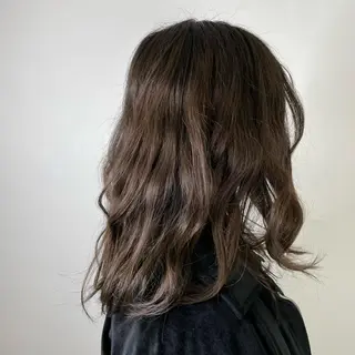 セミロング ハイトーン募集中 💜✝️荒川優輝のヘアスタイル