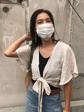 ミディアム さの あやねのヘアスタイル