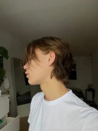 ショート メンズ 吉田一輝 外国人パーマのヘアスタイル