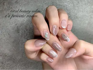ネイル LAVISH nail salonのネイルデザイン