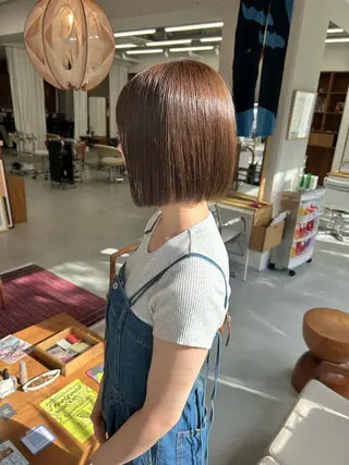 ショート カラー 藤原 あかりのヘアスタイル