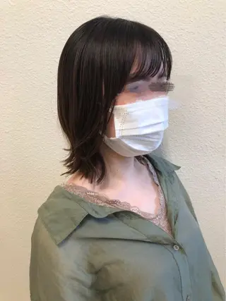 ミディアム うしだ かおるのヘアスタイル