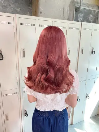 ミディアム IS所属・横浜美容室/透明感 カラー/レイヤーのヘアスタイル