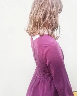 カラー 🙃 透明感カラー/ボブのヘアスタイル