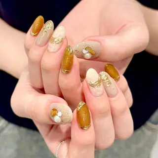 ネイル Rizm secret所属・hitomi ︎✿のネイルデザイン