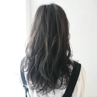 セミロング カラー 千知岩 佑哉のヘアスタイル