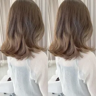 セミロング カラー 艶髪/モテヘア🎀 MIHOのヘアスタイル