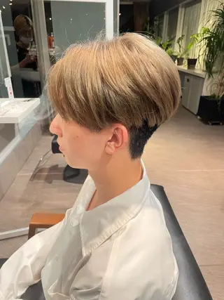 ショート カラー AIN.ANLY.所属・顔まわりカット/レイ ヤーカット/小池 祐のヘアスタイル