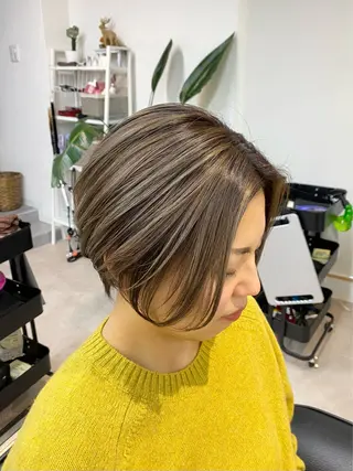 ショート カラー 当日予約🆗ショート /ハイライト/松本のヘアスタイル