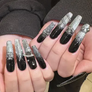 ネイル 👽個性派ネイル🎀 komachiのヘアスタイル