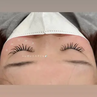 マツエク・マツパ ドーリーラッシュイオンモール熊本店所属・江藤 紅葉の眉毛・アイブロウイメージ