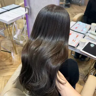 セミロング 韓国ヘア/艶髪/ 透明感カラー/つぐみのヘアスタイル