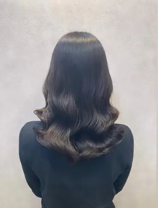 ミディアム カラー パーマ 🩷韓国ヘア/ヨシン モリ🩷Maikaのヘアスタイル