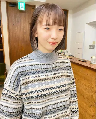ショート カラー クロスパーマ× 透明感カラー✂︎のヘアスタイル
