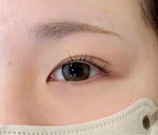 マツエク・マツパ Sakurablow 西山の眉毛・アイブロウイメージ