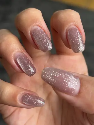 ネイル 芹澤 美由のネイルデザイン