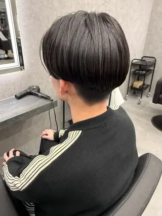 ミディアム 本田 春音のヘアスタイル