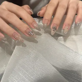 ネイル B&B  Nail のネイルデザイン