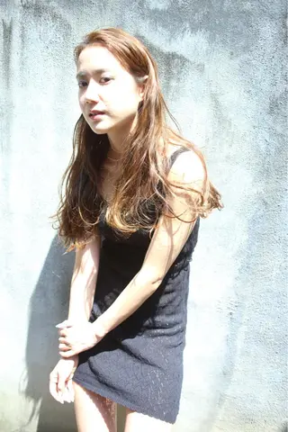 ロング カラー vato マンツーマンサロンのヘアスタイル