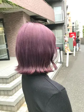 ミディアム カラー 横山 奈央のヘアスタイル