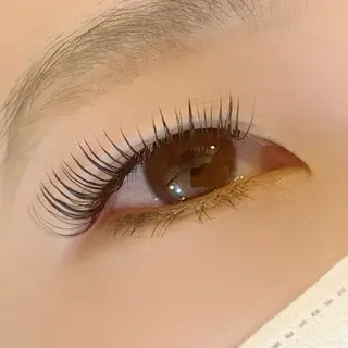 マツエク・マツパ Butterfly川崎店所属・Butterfly 有薗の眉毛・アイブロウイメージ