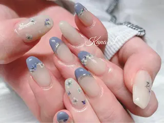 ネイル 芦辺 香奈のネイルデザイン