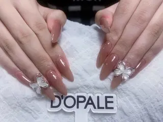 ネイル D‘OPALEサロン所属・長さ出し専門店 上野kkのネイルデザイン