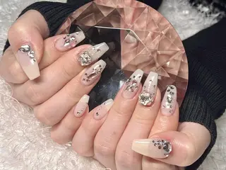 ネイル Nail&eye Belire 新宿のネイルデザイン