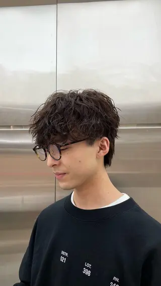 パーマ メンズ 小尾 優然のヘアスタイル