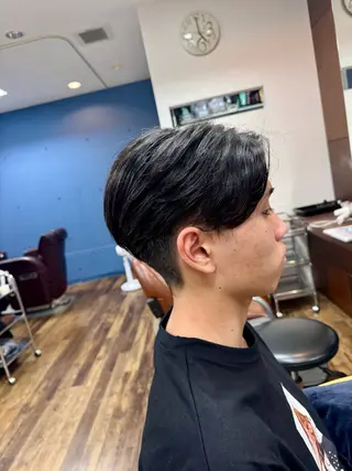 ショート メンズ ジールヤマグチ朝霧駅前店所属・渋谷 洸貴のヘアスタイル