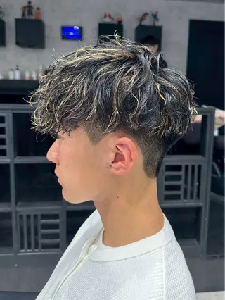 カラー パーマ メンズ 🔥メンズ特化🔥 真裟斗のヘアスタイル