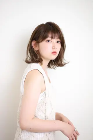 ミディアム カラー パーマ 💫期間限定価格💫 似合わせカット🧚のヘアスタイル