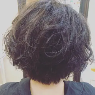 ミディアム パーマ 鶴見 和美のヘアスタイル