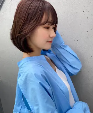 ショート カラー レイヤーカット /透明感/千葉怜寿のヘアスタイル