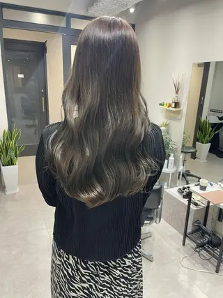 ロング 🌸インナーカラー 🌸藤井春華のヘアスタイル