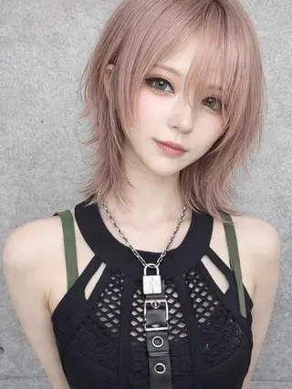 ミディアム カラー レイヤー/ウルフ ハイトーンhiroのヘアスタイル