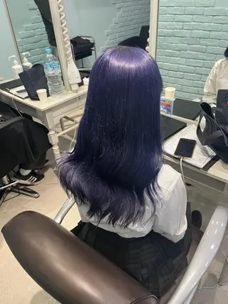 ロング カラー ヘアアレンジ 🩶【推しハイトーン 】yuzu🩶のヘアスタイル