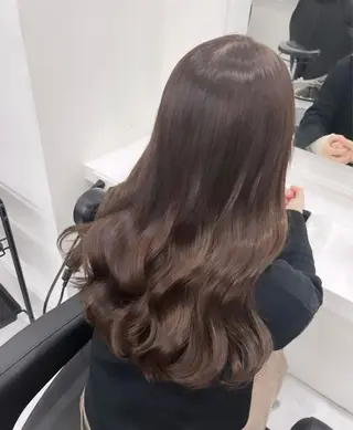 ロング カラー ヘアアレンジ 透明感ベージュ🪽 ブラウン🤎Rinのヘアスタイル