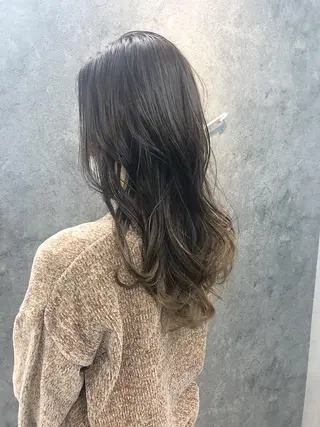 セミロング 所渉/韓国レイヤー /ウルフカットのヘアスタイル