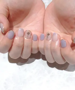 ネイル 會田 瑠衣のネイルデザイン