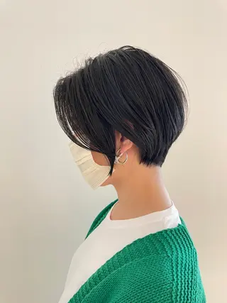 ショート JIAKI 似合わせカットのヘアスタイル